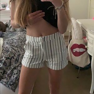 NEVER WORN super soft striped shorts